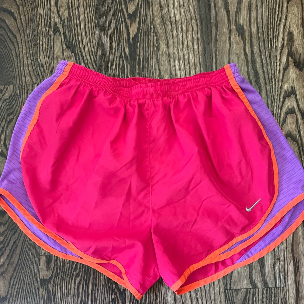 Cute and comfortable Nike women workout shorts.